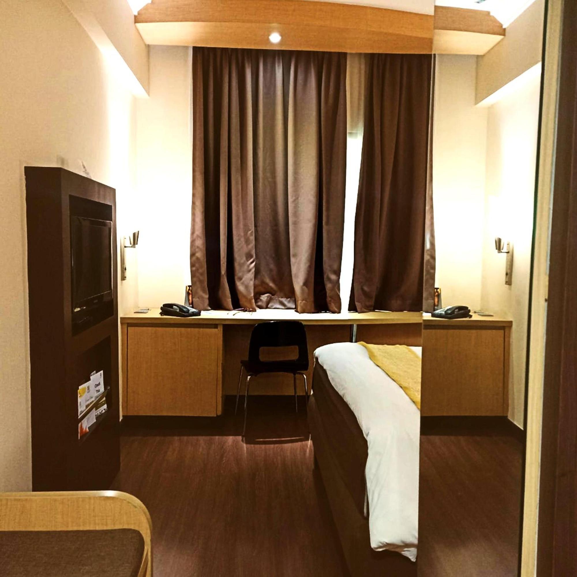 Tamarin Hotel Jakarta Manage By Vib Hospitality Management エクステリア 写真